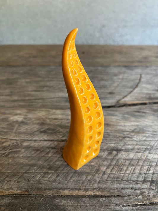 Ceramic tentacle ring holder